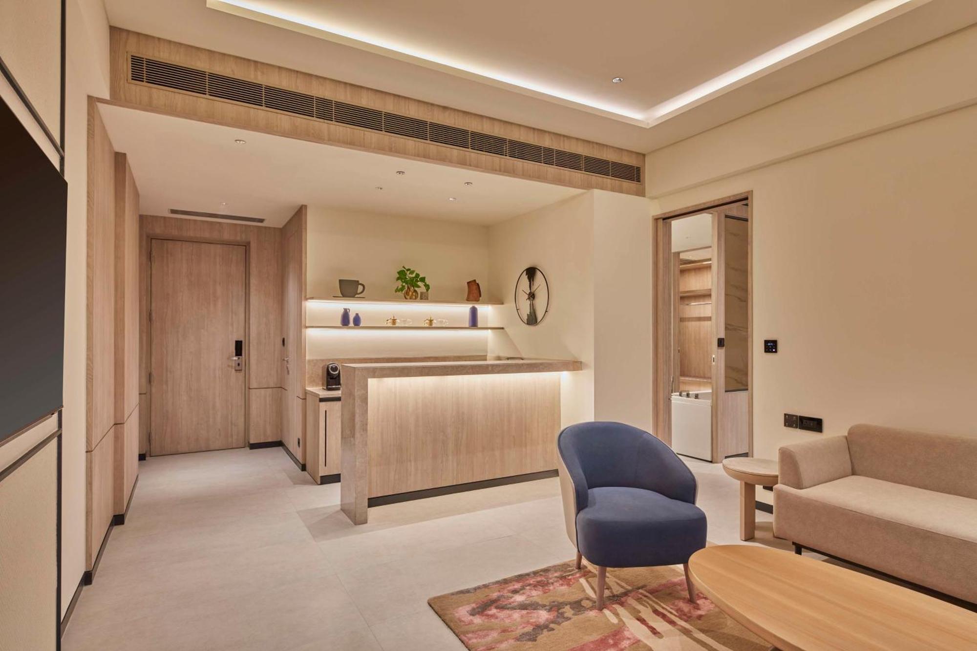 גורגאון Hilton Gurugram Baani City Centre מראה חיצוני תמונה