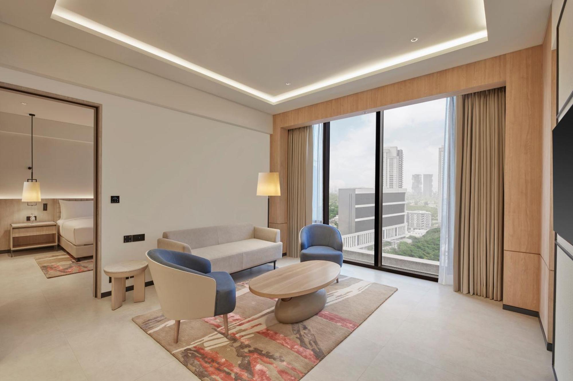 גורגאון Hilton Gurugram Baani City Centre מראה חיצוני תמונה